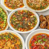 成都坠地道的自贡江湖菜‼️爆浆鱼蛋面好吃哭