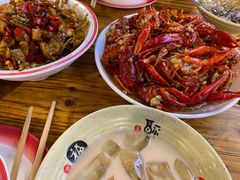 -冶建镜子·老南昌大排档·江西虾王(总店)