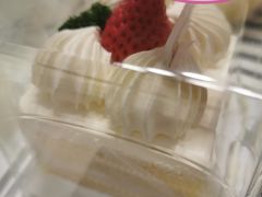 -绿姿鲜奶烘焙(临城店)