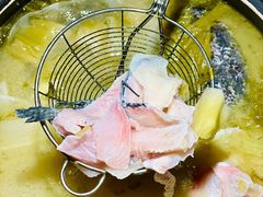-小椒娘撒椒鱼火锅(三八广场店)