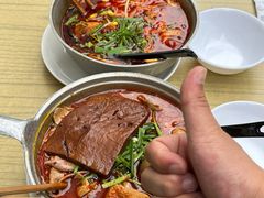 -铁锅哥米线