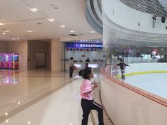 -冠军冰场CHAMPION RINK(环球银泰城店)