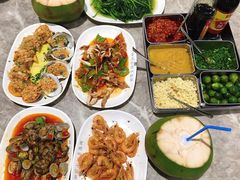 -四川小胡子海鲜(丁村万人海鲜广场店)