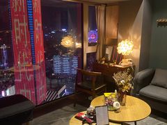 -得闲·高空SPA(东盟店)