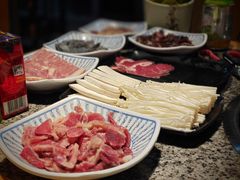 -本家·小顽牛自助烤肉(金润路店)