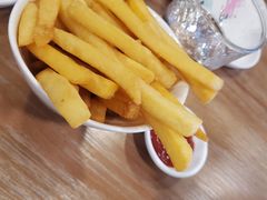 -布鲁豪斯亲子欢乐家庭餐厅