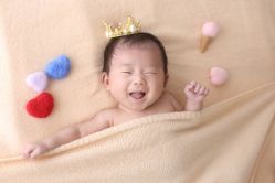 -亲吻宝贝儿童摄影