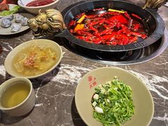 -渝大狮毛肚老火锅(遂宁万达店)