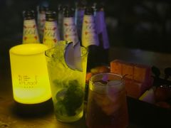 -胡桃里民谣酒馆