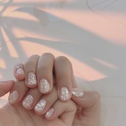 点击看大图 -Fanni美甲美睫皮肤管理