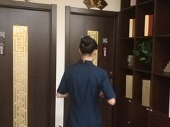 -莱仪堂艾灸经络养生馆(宜川路店)