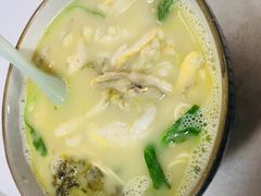 -明呈黄鱼面馆(斜土路店)