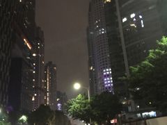 -Hooley's活利仕西餐厅(珠江新城店)