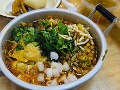-丽丽三鲜螺蛳粉(田林路店)