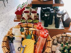 -星巴克(平湖万达广场店)