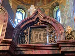 -滴血救世主教堂