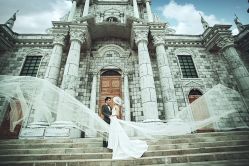 -巴黎婚纱摄影工作室