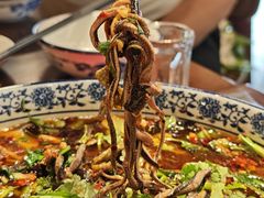 -谢老五跷脚牛肉·非遗传承店