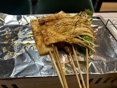 -云晓光头烧烤吧(德平路店)