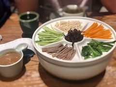 鸡丝凉米线-云海肴·汽锅鸡·云南菜(美罗城店)