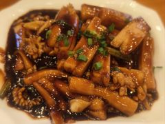 墨鱼炒年糕-牧羊餐厅