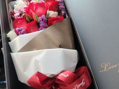 -Mark&Mars Restaurant