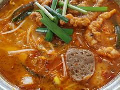 -汤小云火锅米线(钻汇广场店)