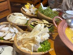-民食香·腊排骨野生菌美食(木府店)