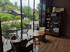 露天位-一叶觅山(半边街店)
