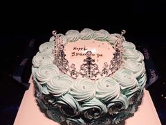 淡奶油王冠蛋糕-布莱诺(中央大道店)