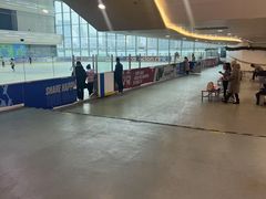 -冠军冰场CHAMPION RINK(凯德广场店)