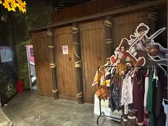 -暴风岛沉浸式体验馆(百联世纪店)