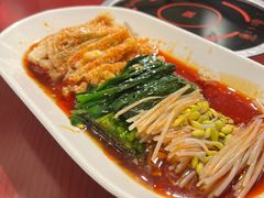 菠菜豆芽拌面筋-西域阿里马新疆菜·清真(桂花路店)