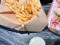 -LES ELITES 英集荟(南京西路店)