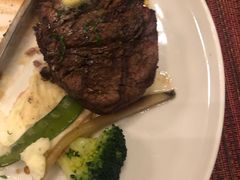 -WOLFGANG PUCK KITCHEN & BAR(迪士尼小镇店)
