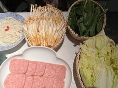 -沿途四季·云南菜·诗酒茶(蓝色港湾店)