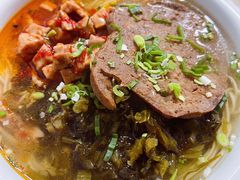 -陀块头面馆(梅岭南路店)