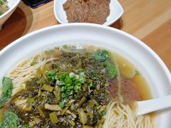 -弄堂咪道-饭香·面香·馄饨香(兴梅店)