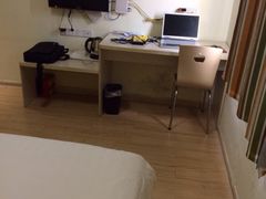 -慧闻酒店(苏州拙政园店)