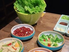 -明洞阿姨·韩式酱蟹烤肉·创意料理(三元桥店)