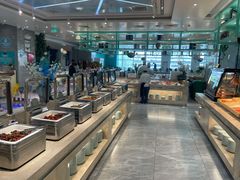 自助取餐区-绿岛港轩海鲜烤肉涮锅自助餐厅