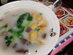 -大脸鸭记鸭血粉丝·小锅米线(水游城店)
