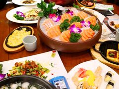 -青瓦餐厅·生鱼片·韩园烤肉(西塔店)