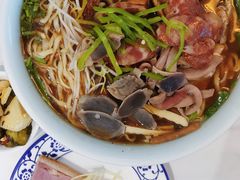 -镇南锅盖面馆(解放路店)