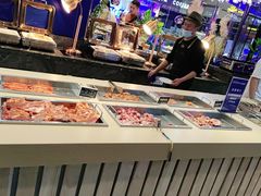 -圣琼美食百汇自助餐(白云万达店)