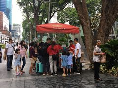 -詹爷爷乌节路街头冰淇淋