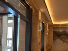 -王牌国际酒店(深圳北站店)