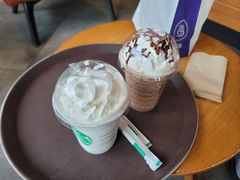 -星巴克(延吉百利城店)