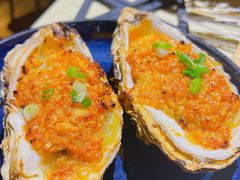 -蚝堡·生蚝海鲜烧烤物种起源•海肠捞饭(刘公岛店)