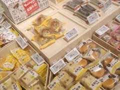 -来伊份(龙之梦长宁店)